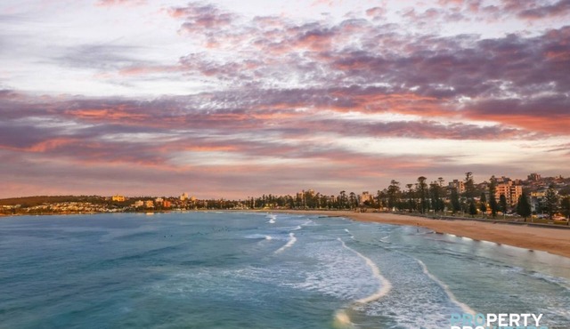 Manly Oasis Luxury Oceanfront | Direct access to beach & pool