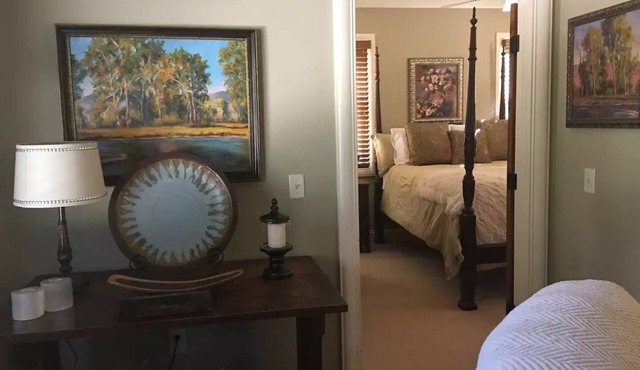 Mannsdale Manor Guest Suite