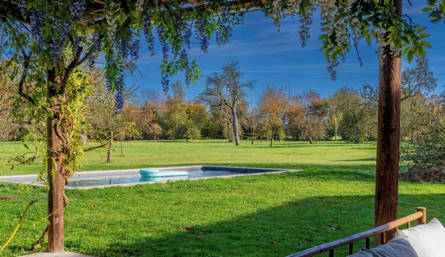 Manoir de charme en Normandie | piscine chauffée à moins de 2h de Paris.