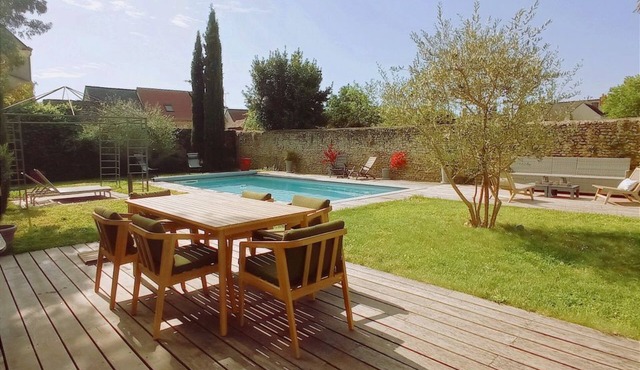 Manoir de la Bergeronnerie, 5 bedrooms, swimming pool, 10 minutes from Amboise