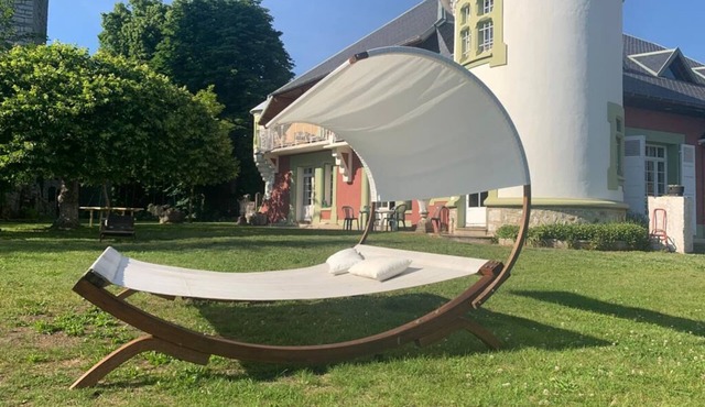 Manoir de la Tour in a magnificent park overlooking Lac du Bourget