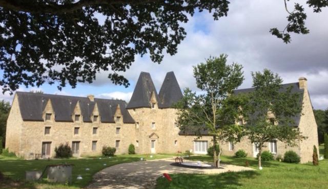 Manoir de Pléac entier (2 Gîtes)