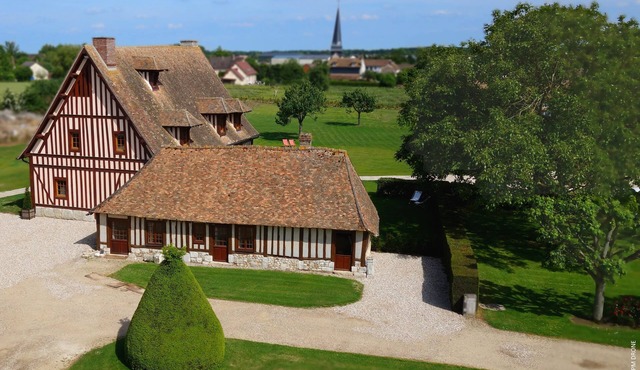 Manoir de Surville Hotel & Spa & Restaurant