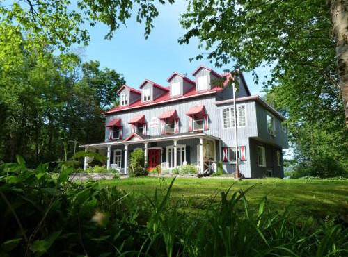 Manoir du Lac Sept-Îles