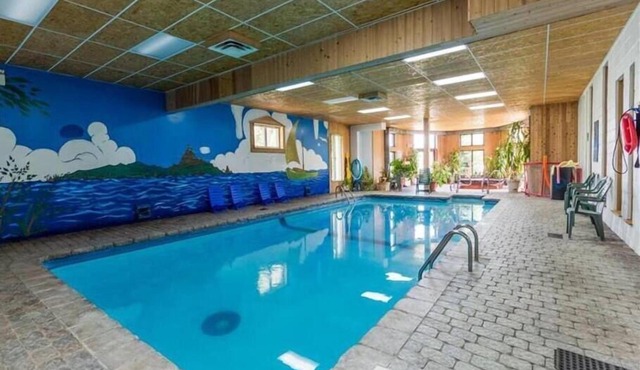 Manoir du Lac Simon | pool | spa