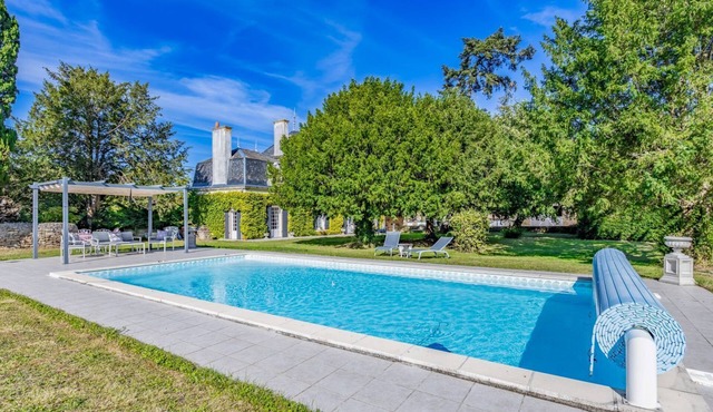 Manoir Du Village - Five Bedroom Villa, Sleeps 10