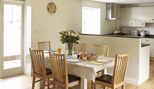 Manor Farm Courtyard Cottages