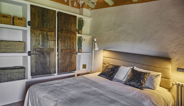 Manor House at Masia Nur Sitges (adults only, very stylisch) )