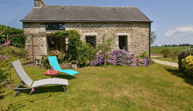 Manor house - Charm and countryside - In Center Finistère
