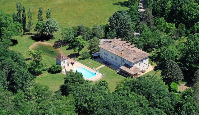 Manor House in the Tarn Valley with Large Pool