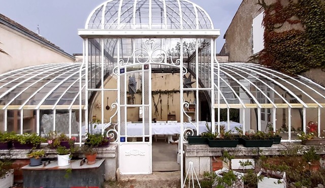 Manor of La Rouarderie. Genuine family house , 25 miles away from La Rochelle.