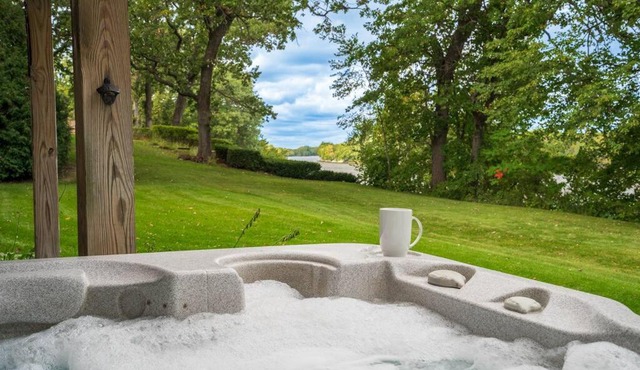 Manor on the River/Hot Tub/Pontoon/Jet Ski