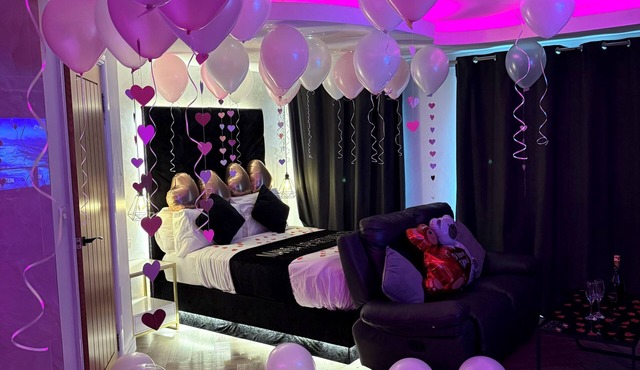 MANSA LUXURY JACUZZI APARTMENTS