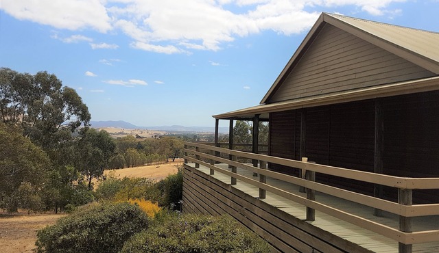 Mansfield Colonial Cabin with Stunning Views