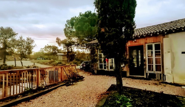 Mansion, between Toulouse and Albi, and Carcassonne