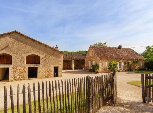 Mansion in Aquitaine with Private Pool