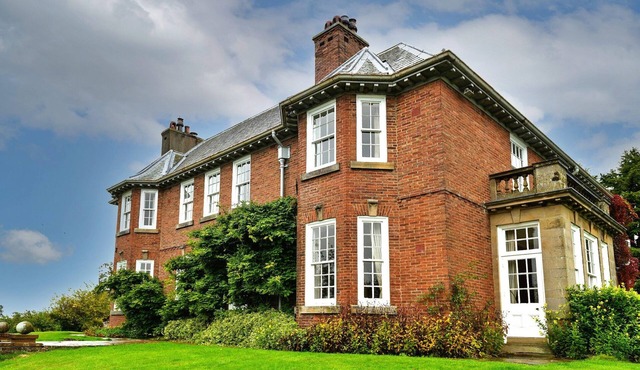 Mansion in Carlisle near Lake District
