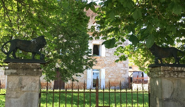 Mansion - LOT - Calm and Nature - 46320 QUISSAC