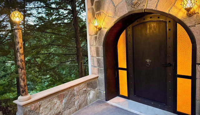 Mansionality Loftd