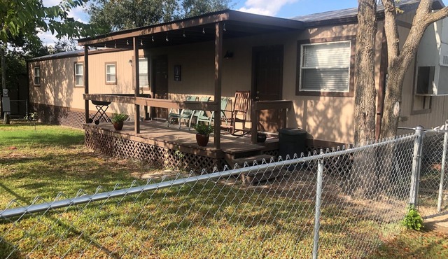 Manufactured Home In Quiet Community, Convenient to Texas A&M University