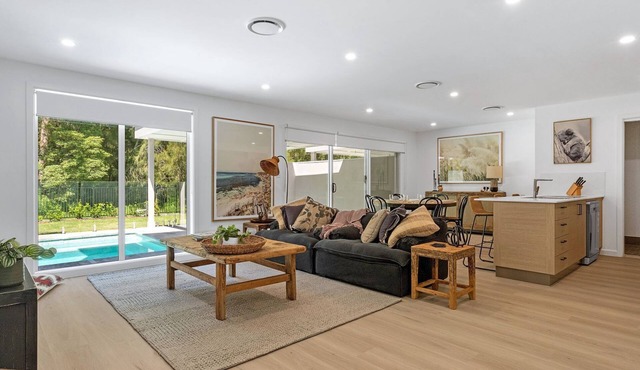 Manzi Jervis Bay with Heated Pool