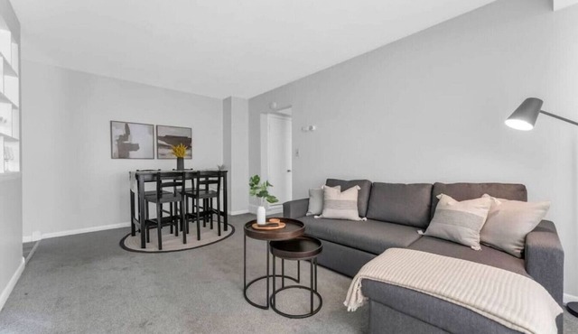 Maple Heights Getaway