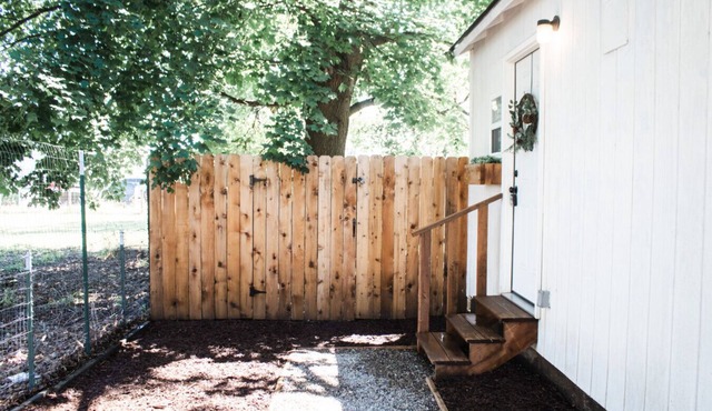 Maple House-1 Bedroom, 1 Bath-Private, Centrally Located