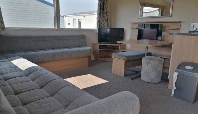 Maple leaf - 3 bedrooms sleeps 8