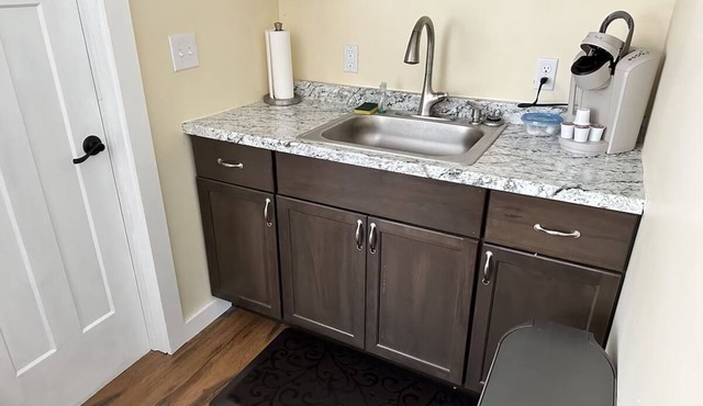 Maple Leaf Lodge- Privacy Cabin 113