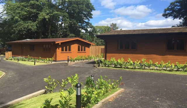 Maple Lodge @ Shellow Lane Lodges