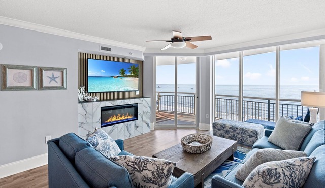 Mar Vista 1008 Direct Oceanfront in/outdoor pool