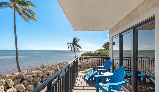 Mar Y Sol –Luxurious oceanfront Key West Breathtaking Atlantic Sunrise Views