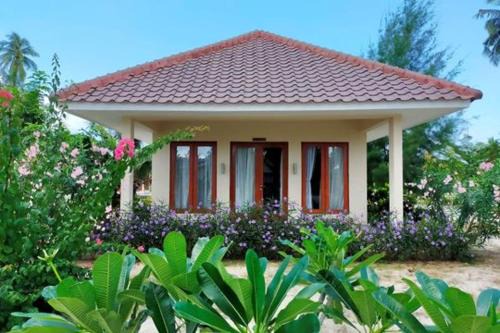 Marahai Villa Morotai
