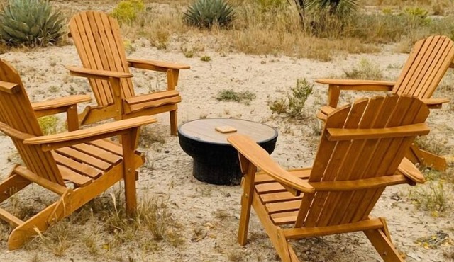 Marathon: Desert Oasis Retreat