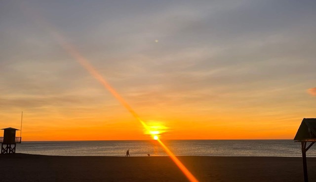 Maravilloso Apartamento A 1 Minuto A PIE DE LA Playa DE LOS Alamos-torremolinos