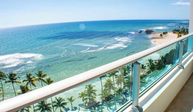 @Marbella 3BR | 11th Floor| Beachfront| View