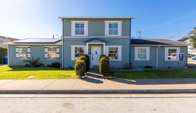 Marbella Lane - Buckingham Place Laundry P