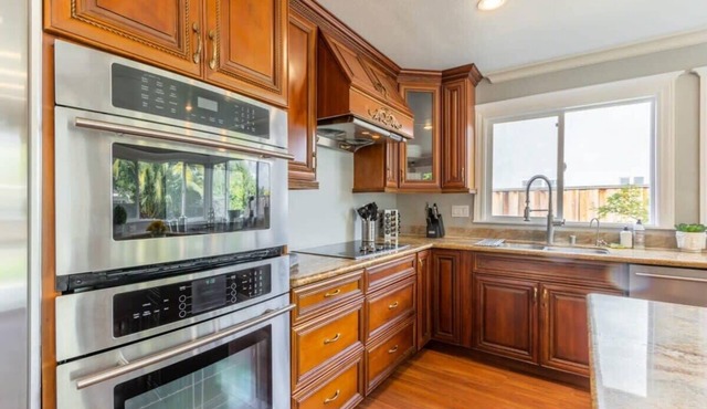 @ Marbella Lane - Elegant and Spacious Home