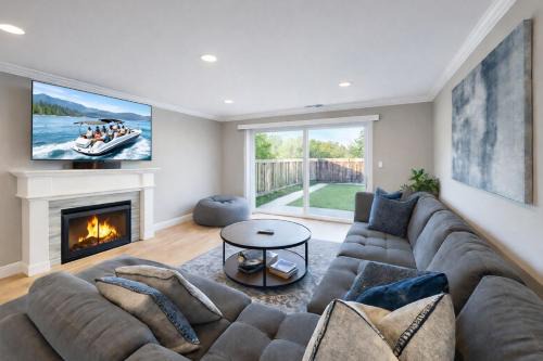 @ Marbella Lane Seaside Retreat, Walk to the Beach
