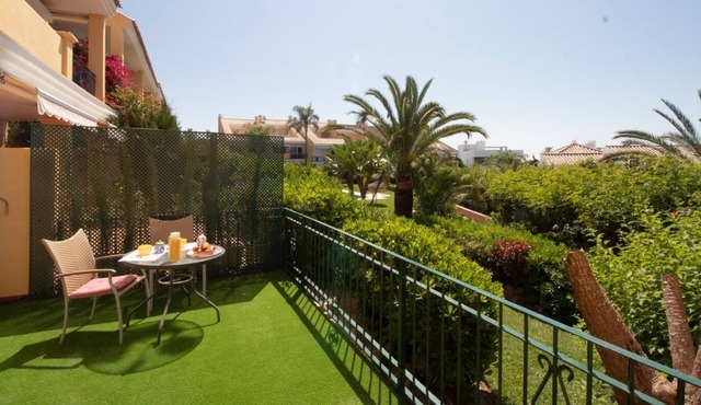 Marbella Las Chapas Semarango Beach Flat 1 minute