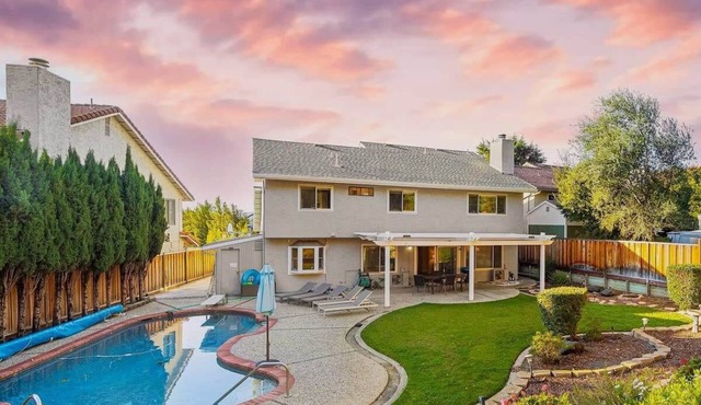 MarbellaLane-4BR SiliconValley Gem 16Min to Levi's