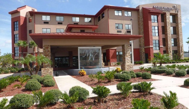 Marble Waters Hotel & Suites, Trademark by Wyndham