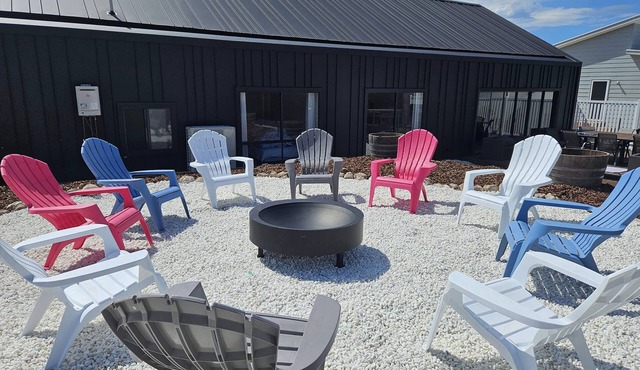 Marbles Riverview House (Pet Friendly) Sleeps 10