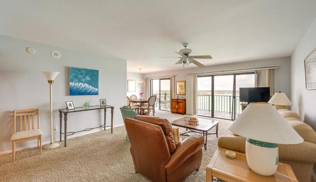 Marco Island Condo with Ocean Views and Resort Perks!