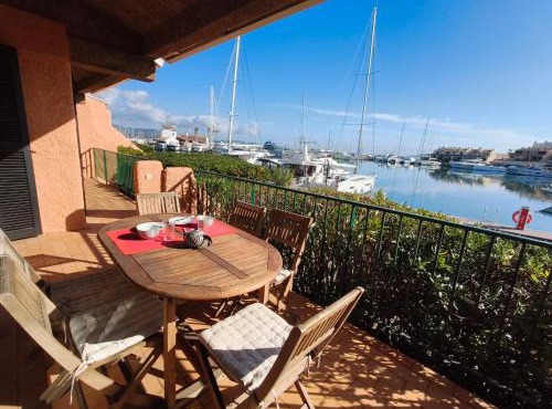 MARCOGCANI - Golfe de St-Tropez - Vue imprenable et accès direct au port