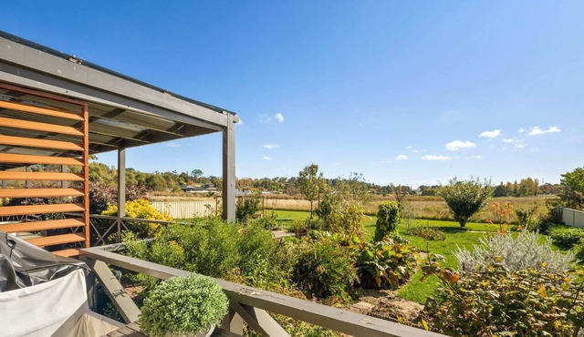 Marcotta Guest Suite | Moments to Golf Course