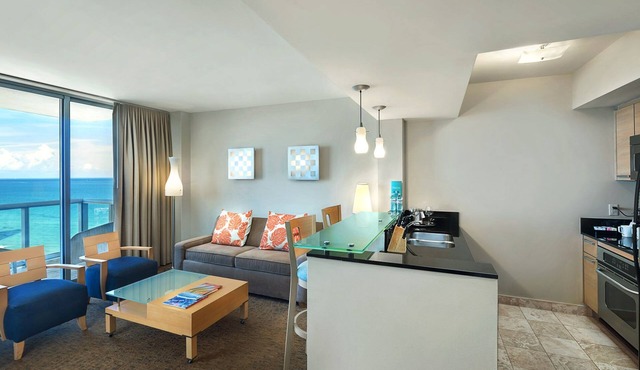 Marenas Ocean View Apartment