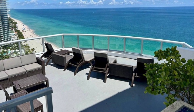 Marenas Oceanfront Penthouse