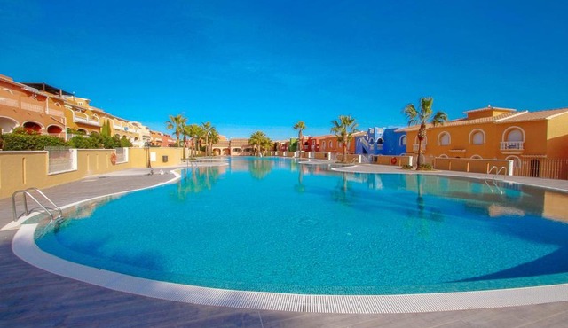 Margarida - holiday bungalow in peaceful surroundings in Benitachell