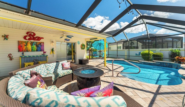 Margaritaville - 3/2 w/Private POOL & GOLF CART in The Village of Amelia